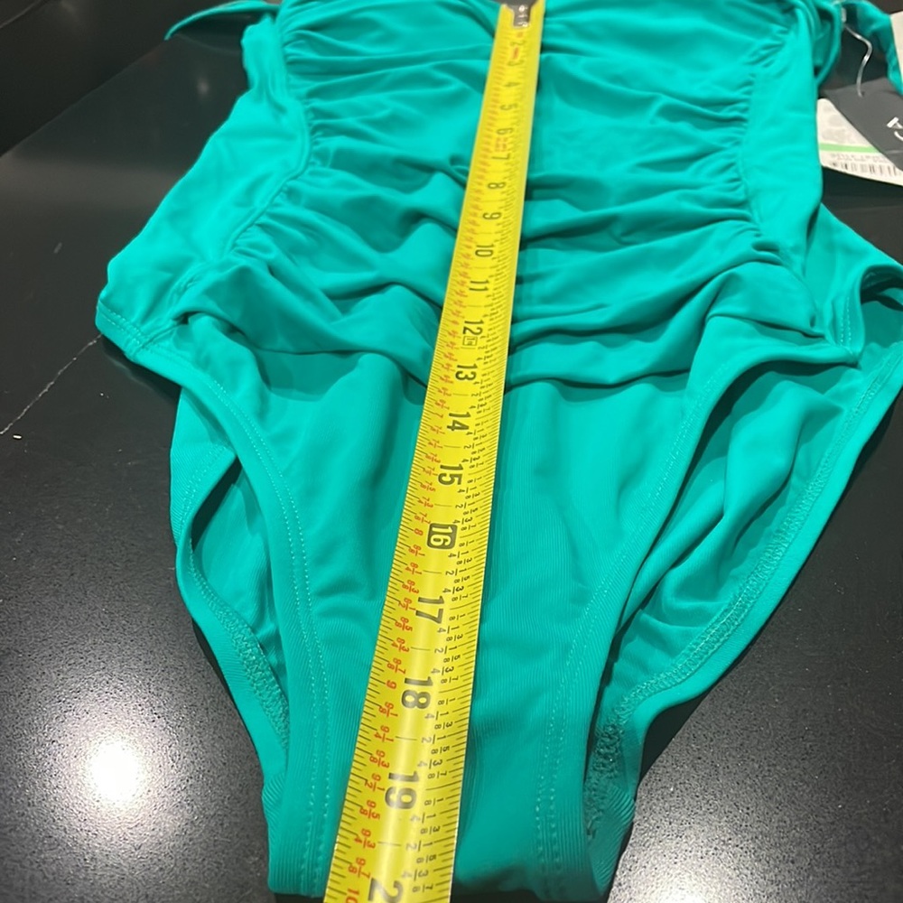 Set of 1 one piece Swim suit size 8 & 1 bikini top/ bottom 2 tops & 1 bottom NHC - Picture 3 of 16